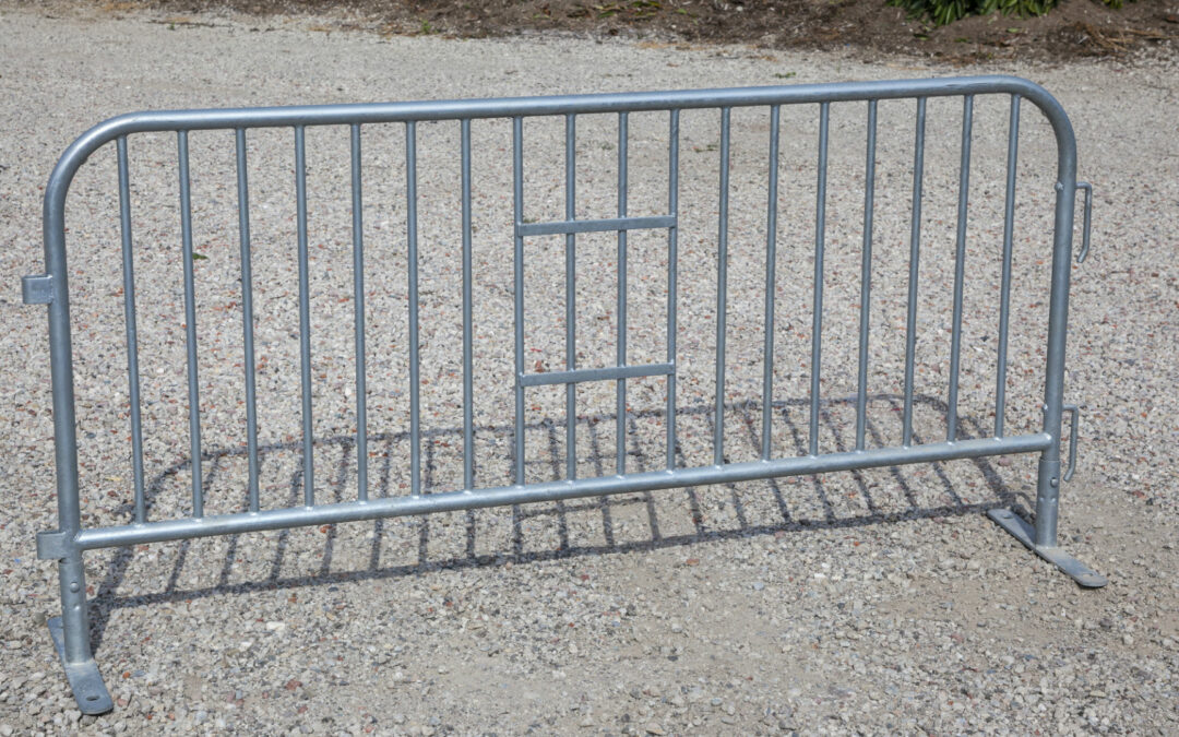 Free Standing Fence Panels and Barricades